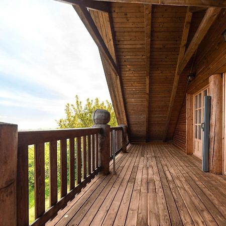 Donauresidenz Apartment Dunabogdány Екстериор снимка