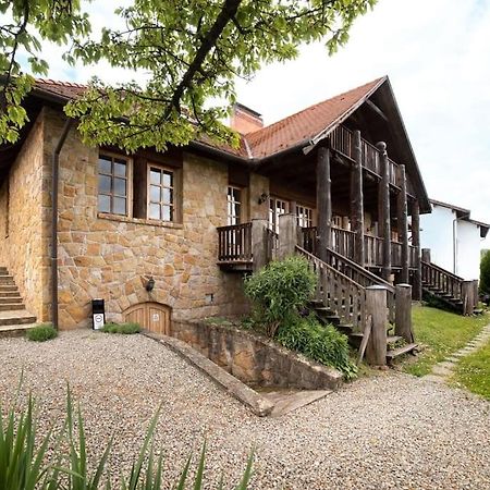 Donauresidenz Apartment Dunabogdány Екстериор снимка
