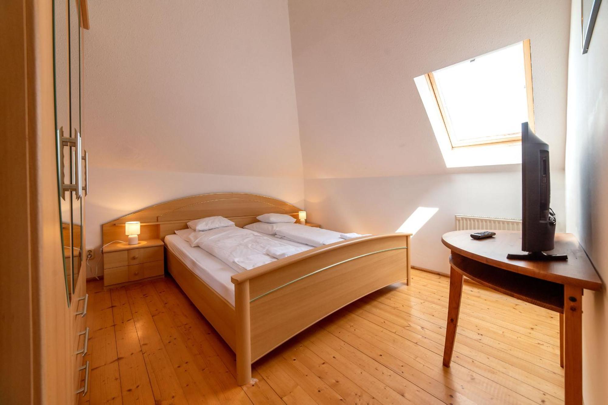 Donauresidenz Apartment Dunabogdány Екстериор снимка